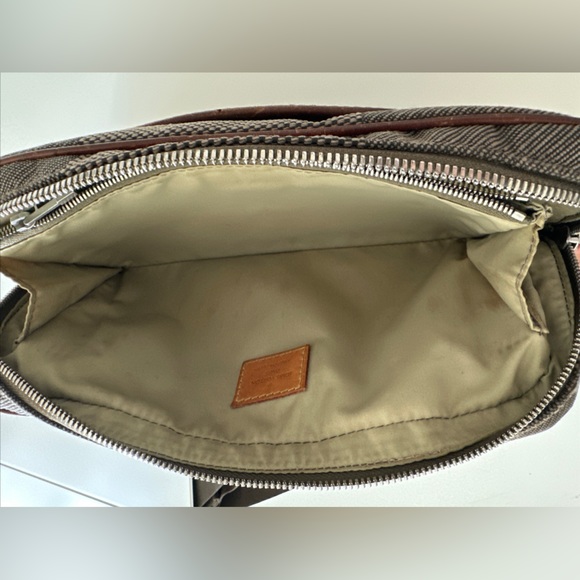 Authentic Louis Vuitton Damier Geant Acrobat Waist Bag Terre (COA Included) - Picture 12 of 15